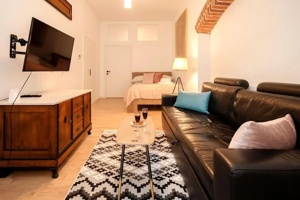 Arteon With Terrace Apartment Krakow 0*,  Poland