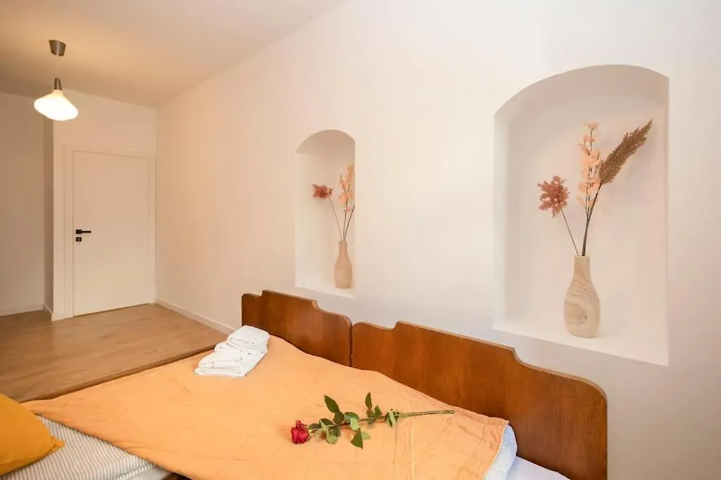 Arteon With Terrace Apartment Krakow