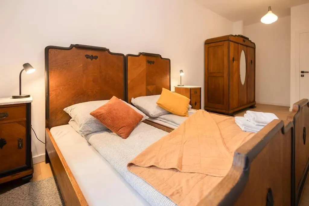 Arteon With Terrace Apartment Krakow Poland